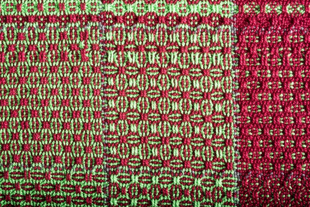 Huck Lace Weaving Patterns With Color and Weave Effects: 576 Drafts and Samples Plus 5 Practice Projects
