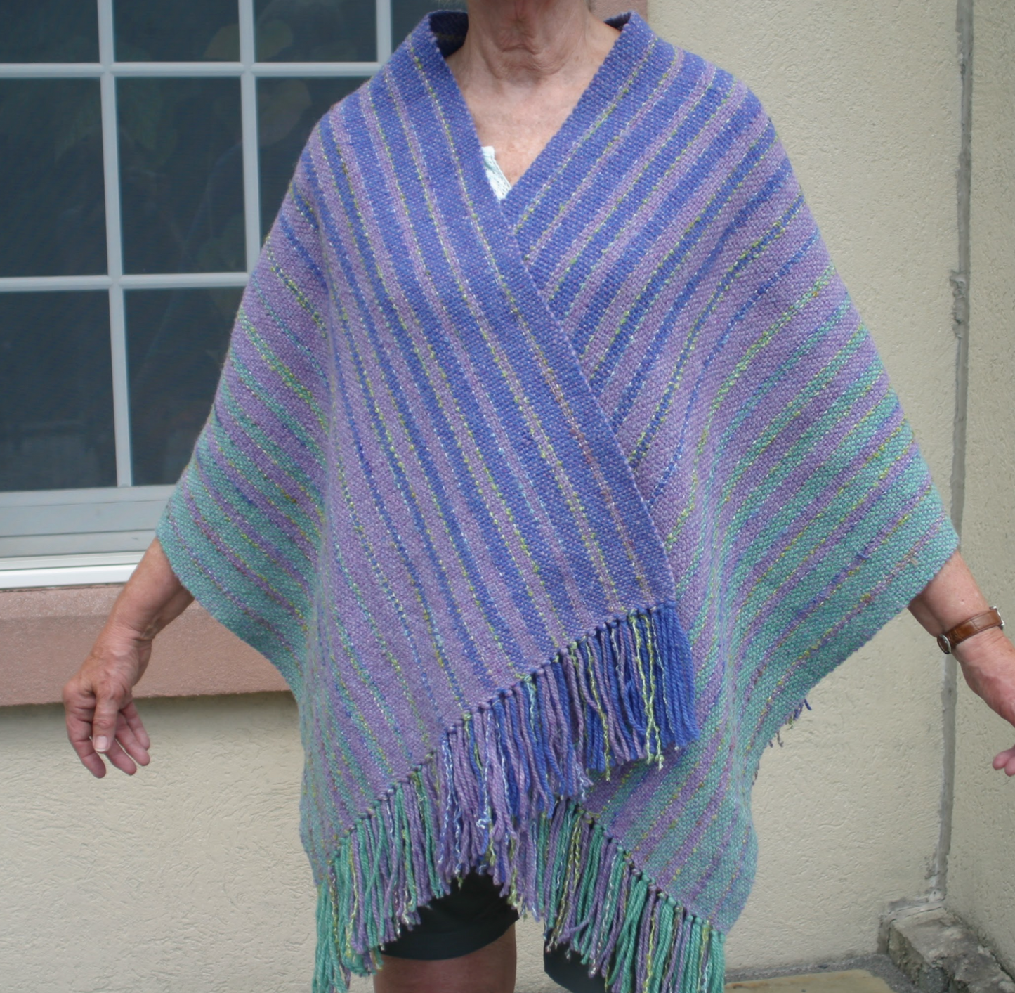 V-Shaped Shawls July 8-10, 2026